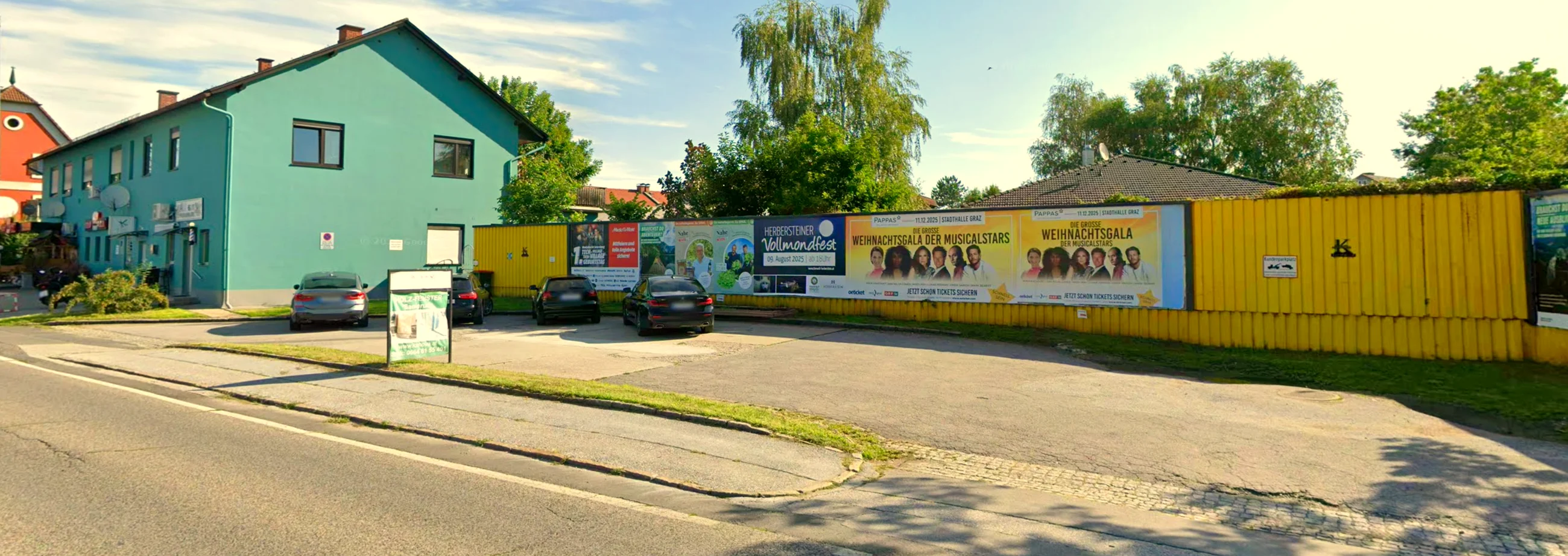Gratis Parkplatz direkt beim Salon